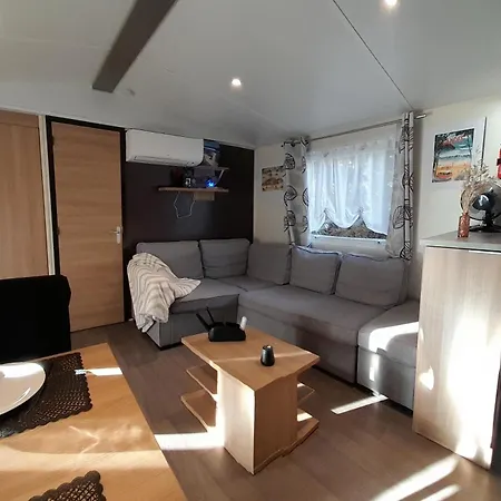 Mobil-home 331, 3 Ch, 1sdb 4 Etoile Pipiou Siblu مكان تخييم بارينتس إن بورن